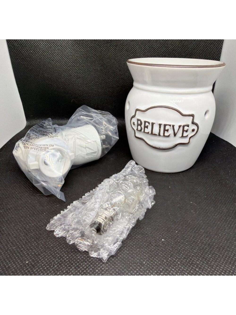Scentsy BELIEVE Mini Wax Warmer White W/ Rustic Vintage Edges Plug In NEW